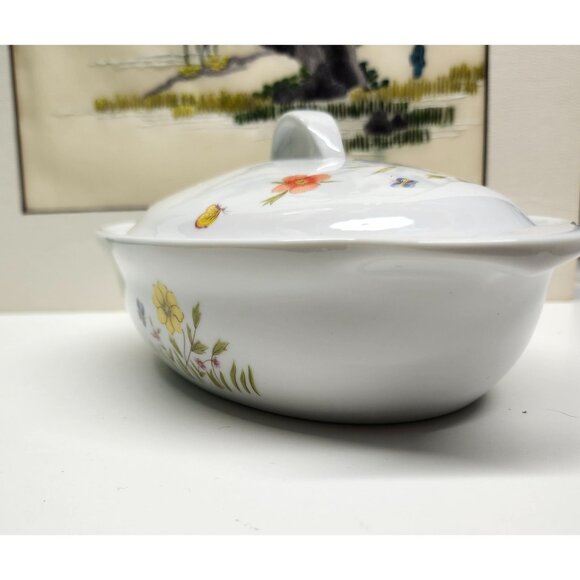 Country Flowers by Andrea Oval Lidded Casserole Wildflower Floral - Picture 4 of 11